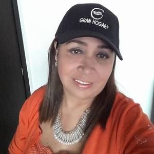 Meet your Posher, Omaira